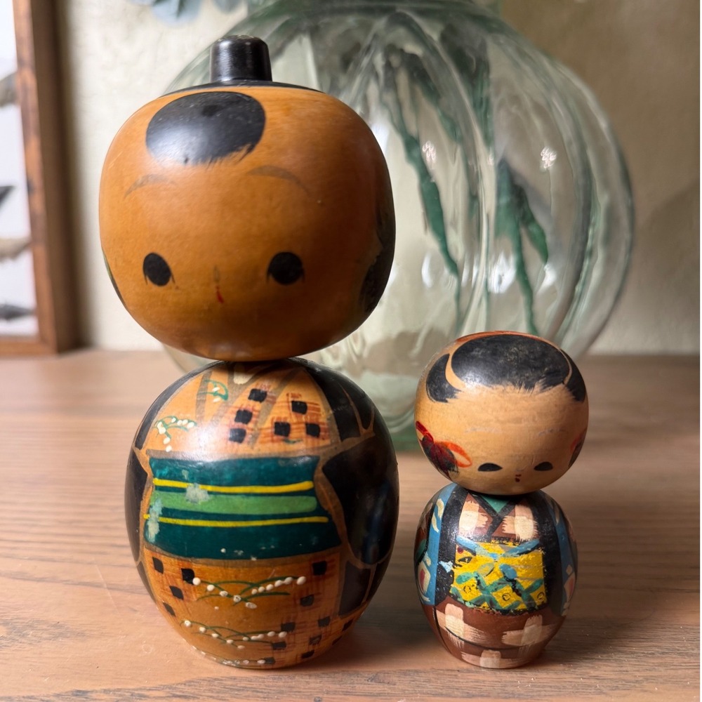 Kokeshi Dolls Set of 2 Unisex Small Multicolor Good Vintage Hand Painted Wood